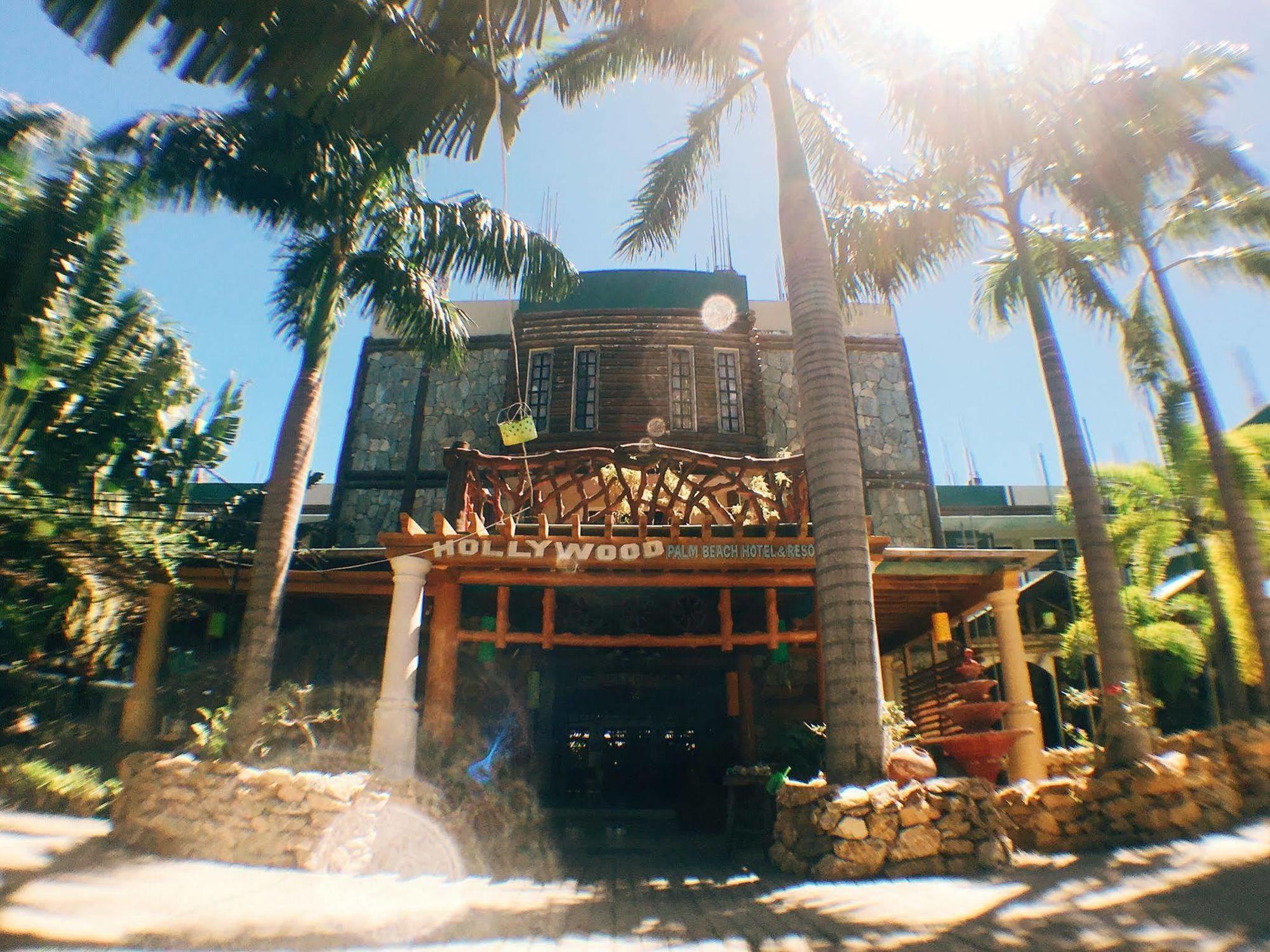 White Beach Resort Bar & Restaurant ปูแอร์โตกาเลรา ภายนอก รูปภาพ